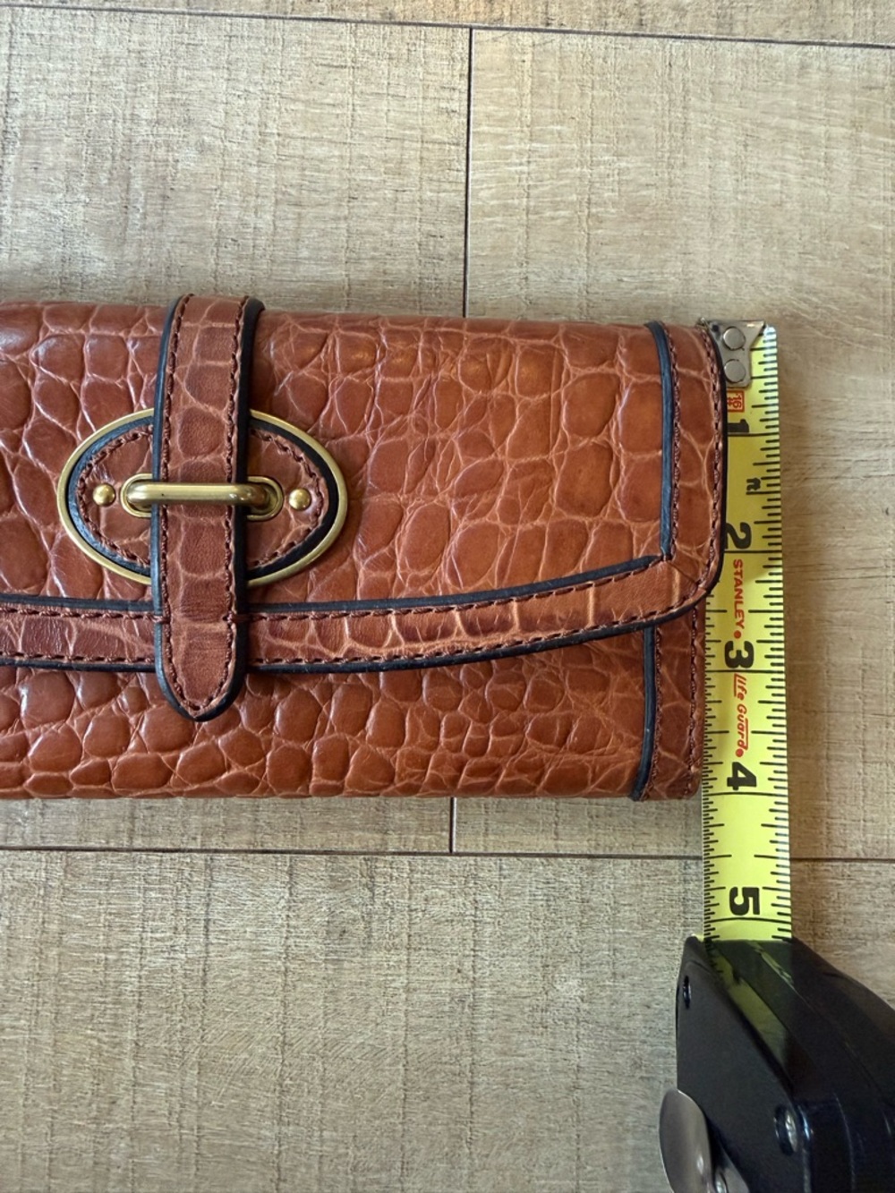 Fossil Women's Croc-Embossed Leather Continental Wallet in Brown - Picture 13 of 13
